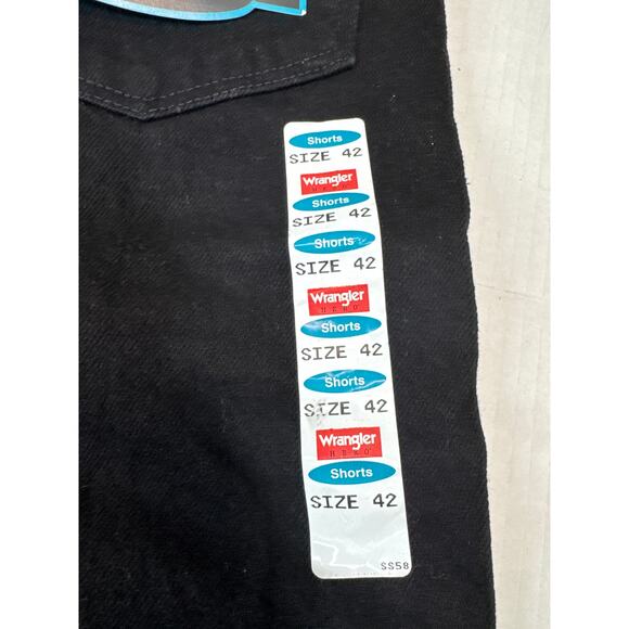 Wrangler Relaxed Fit Black Denim Jean Shorts Mens Size 42 NWT - Picture 3 of 4